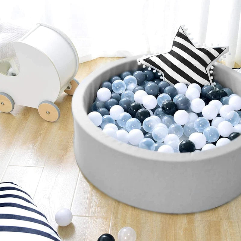 Luxe Foam Ball Pit + 200 Balls